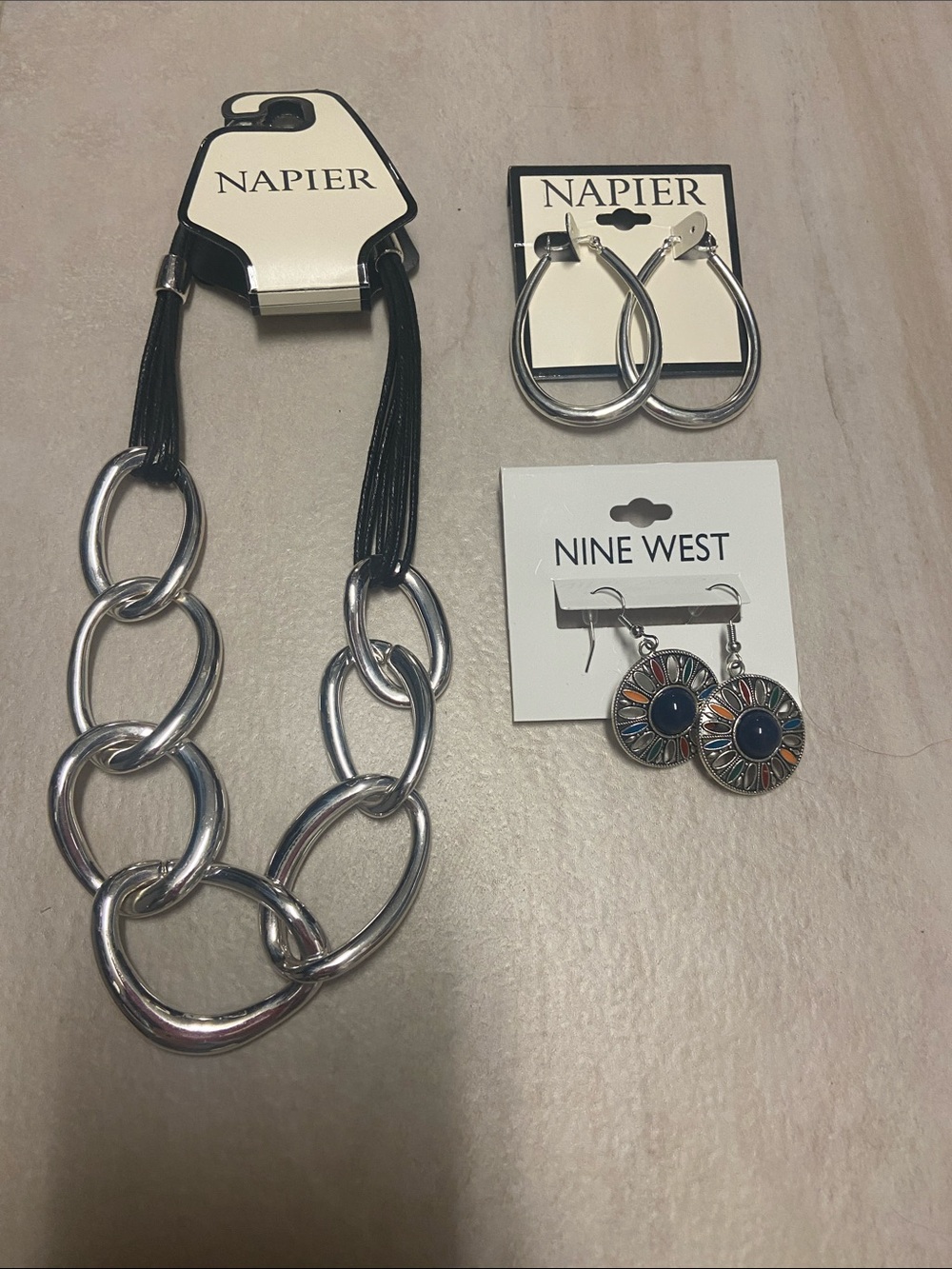 NAPIER BUNDLE necklace and 2 pairs of earrings.